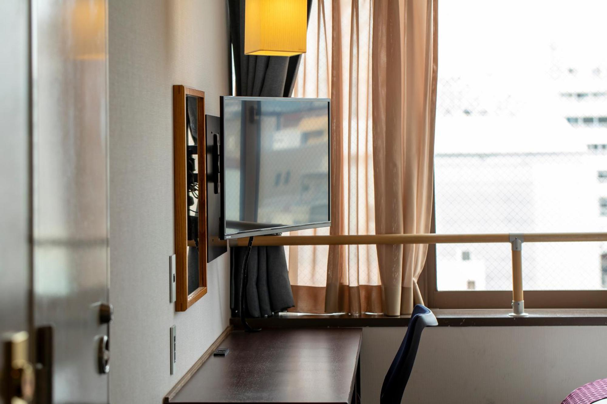 Hotel Claire Higasa Himeji Bagian luar foto