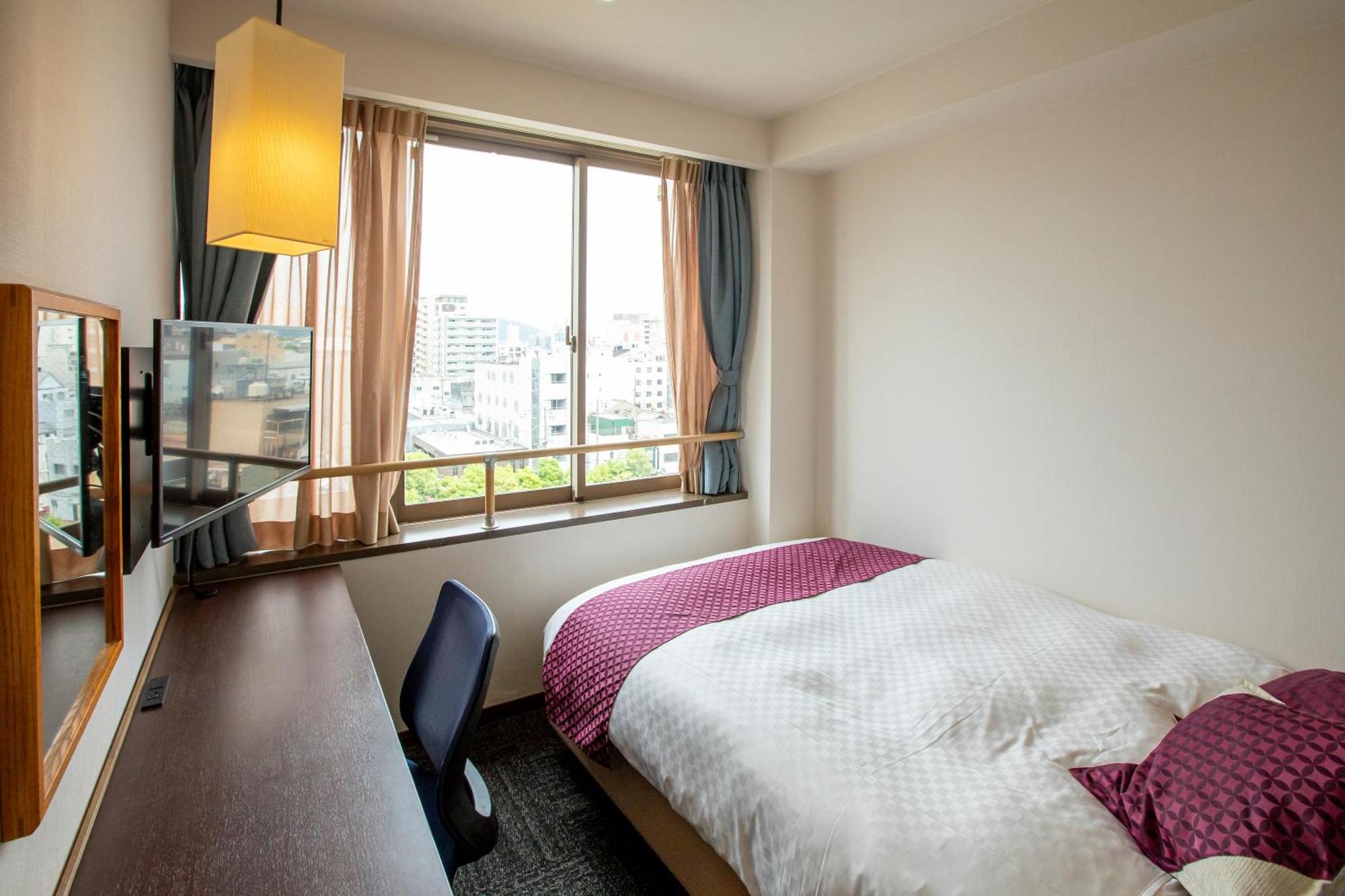 Hotel Claire Higasa Himeji Bagian luar foto