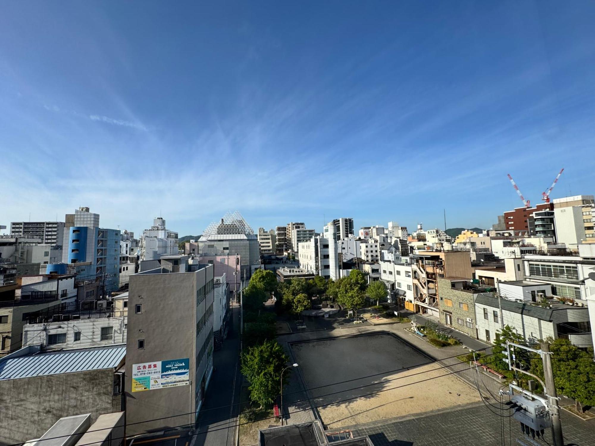 Hotel Claire Higasa Himeji Bagian luar foto