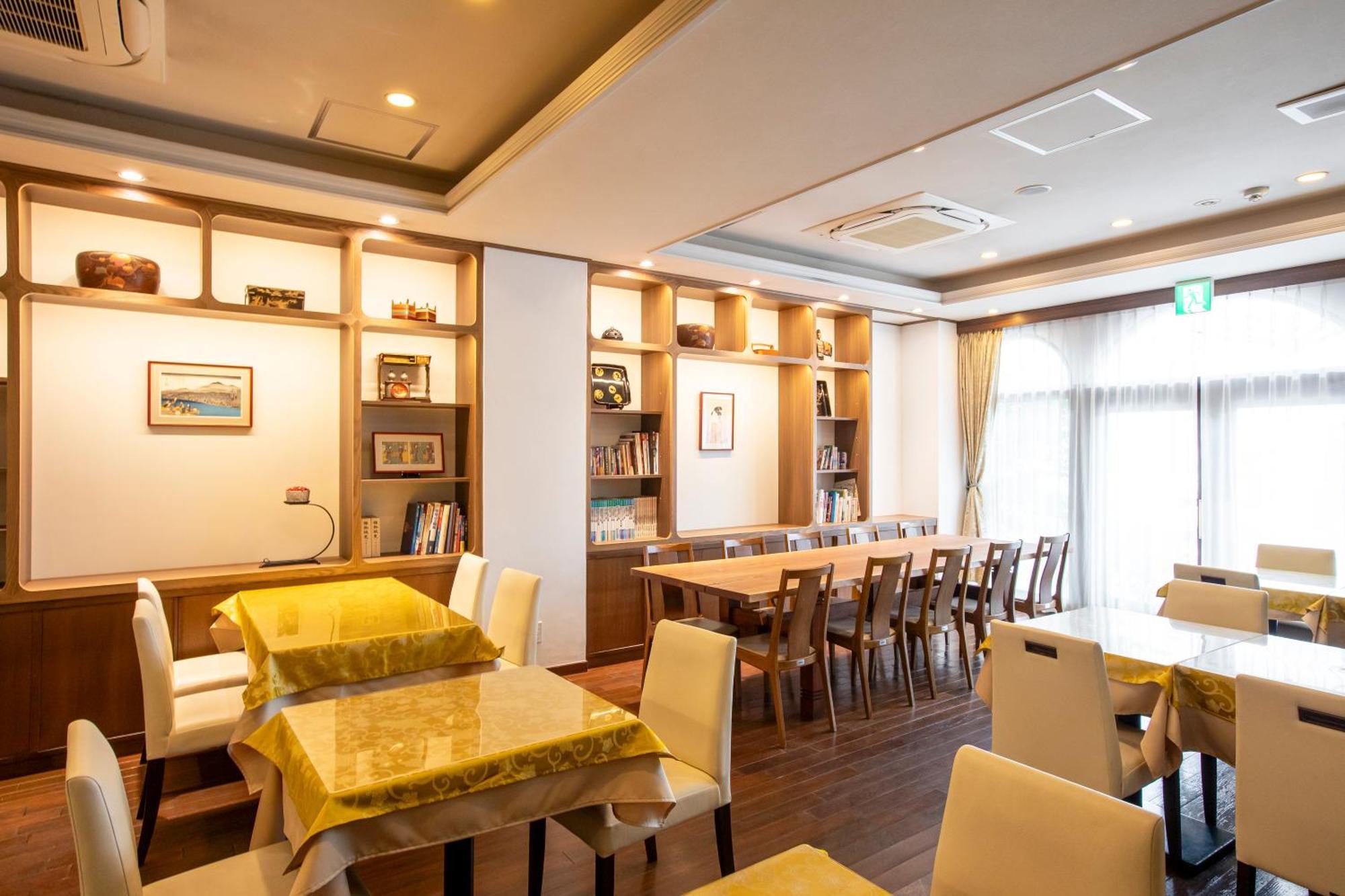 Hotel Claire Higasa Himeji Bagian luar foto